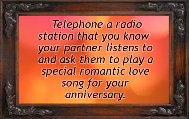 Best Anniversary Gifts For Couples Best Anniversary Gifts For Couples